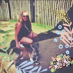 Meet your Posher, shopcatherinec